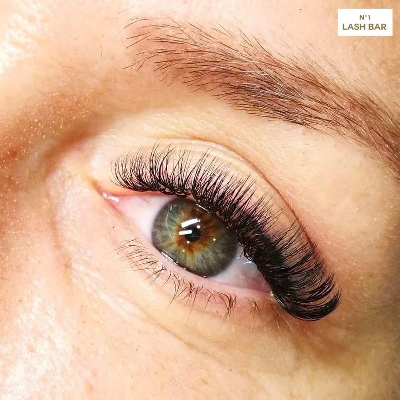 Volume Lashes výsledok 10